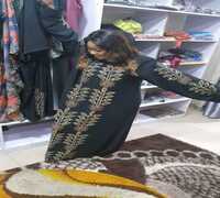 Dubai abaya clothing 