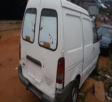 A clean Nissan  Vannette cargo Bus for sale in Benin. 08051022035