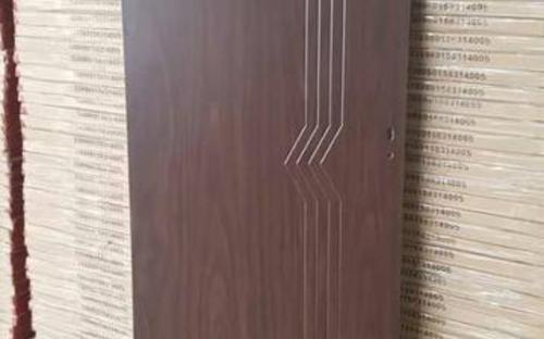 hardcore painting wooden door