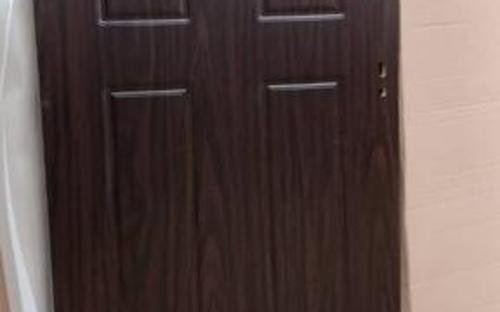 Laminated wooden door