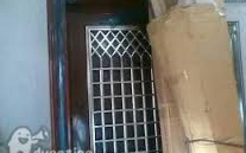 kitchen vent door
