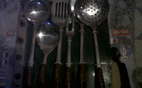 A set of new 7 packs Kitchen tool set